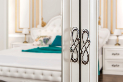 Шкаф Мишель 2-ств с зеркалом белый матовый. Фото №3